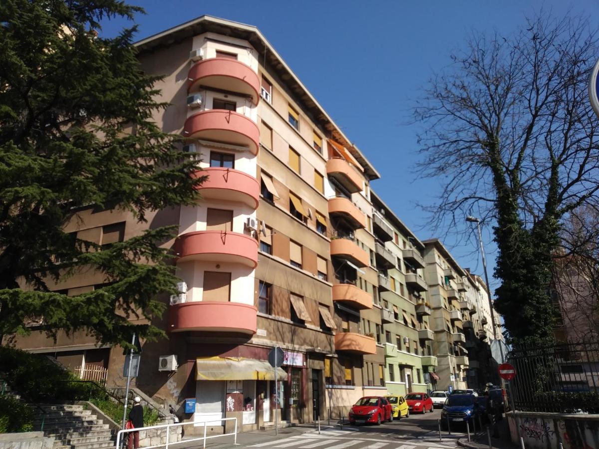 Central Zagrad Apartment Риека Экстерьер фото